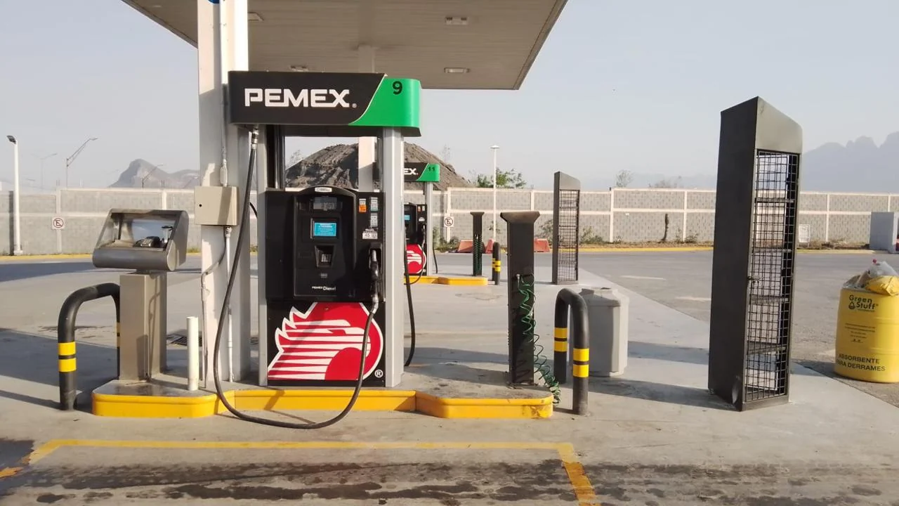 Aplicación de imagen comercial en un dispensario PEMEX